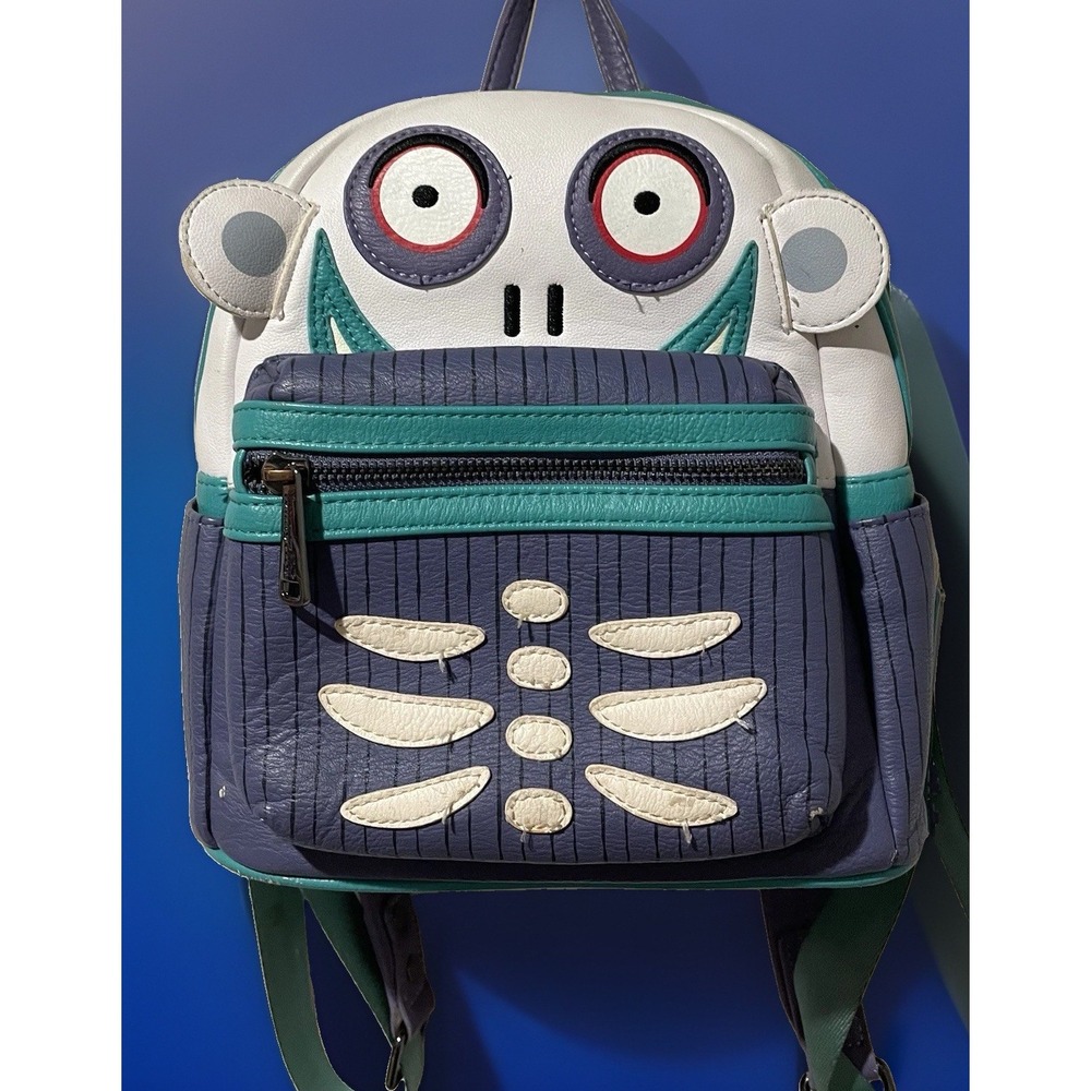 Disney Lounge Fly  Barrel Nightmare Before Christmas Halloween Mini Backpack